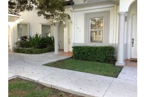 5460 Nw 107th Ave 105, Doral