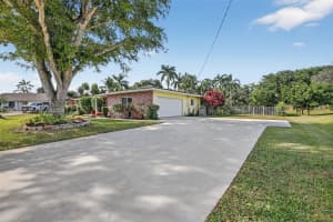 431 Vicksburg Ter Plantation, FL 33325 - MLS#A11924262