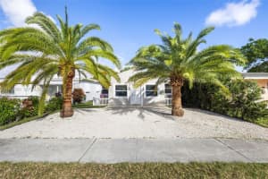 1627 Moffett St, Hollywood, FL 33020, - MLS#A11924306