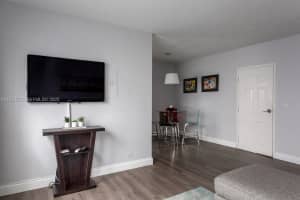 7334 Harding Ave APT 6, Miami Beach, FL 33141, - MLS#A11924372