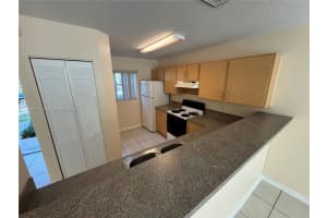 11614 Nw 37th St 11614, Coral Springs