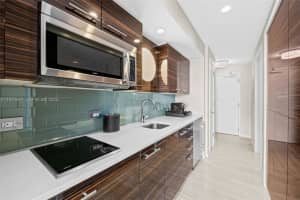 551 N Fort Lauderdale Beach Blvd R1904, Fort Lauderdale, FL 33304, - MLS#A11924397