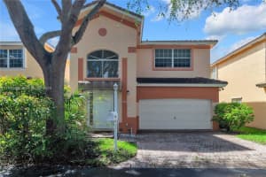 1262 Grant Ct, Hollywood, FL 33019, - MLS#A11924408