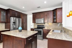 1262 Grant Ct, Hollywood, FL 33019, - MLS#A11924408