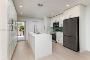 1421 NE 30th Ct #1412, Oakland Park, FL 33334, - MLS#A11924409