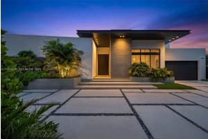 620 Ocean Blvd Golden Beach, FL 33160 - MLS#A11924458