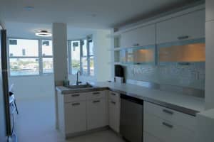 16570 NE 26th Ave APT 5G, North Miami Beach, FL 33160, - MLS#A11924474