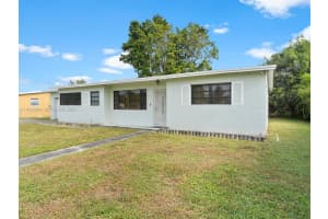 19621 Nw 39th Ct Miami Gardens, FL 33055 - MLS#A11924481