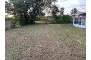 1418 Kimdale St E, Lehigh Acres, FL 33936, - MLS#A11924500