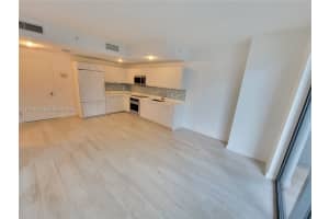 55 SW 9th St Apt 1807, Miami, FL 33130, - MLS#A11924554