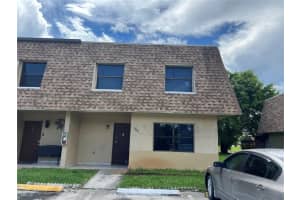 6640 W 24th Ct 25-106, Hialeah