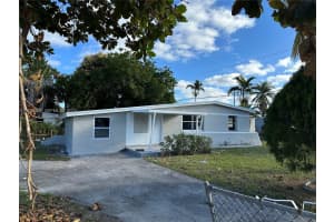 4711 Sw 38th St West Park, FL 33023 - MLS#A11924589