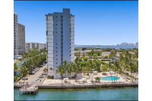 1865 79th Street Causeway APT 15G, North Bay Village, FL 33141, - MLS#A11924632