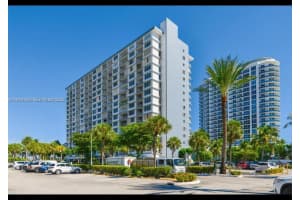 1865 79th Street Causeway APT 15G, North Bay Village, FL 33141, - MLS#A11924632