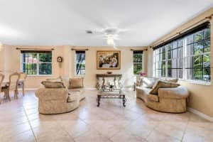 3835 Crestwood Cir Weston, FL 33331 - MLS#A11924633