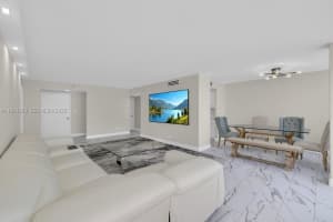 251 174th St 1415 Sunny Isles Beach, FL 33160 - MLS#A11924678