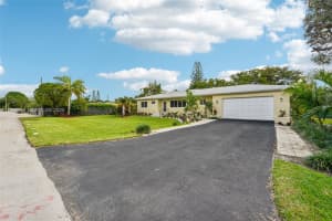 140 Ne 161st St Miami, FL 33162 - MLS#A11924696