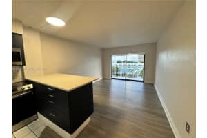 1650 Ne 115th St 609, Miami