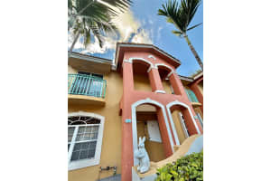 6965 Nw 173rd Dr 1904, Hialeah