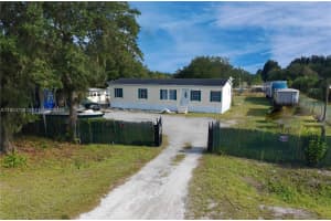 225 N Estribo St Clewiston, FL 33920 - MLS#A11924738