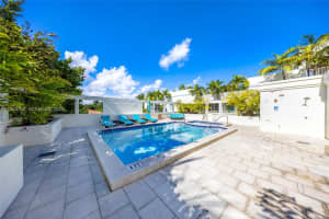 9172 Collins Ave APT 212, Surfside, FL 33154, - MLS#A11924750