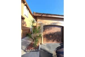 1428 Coronado Rd 3-38, Weston