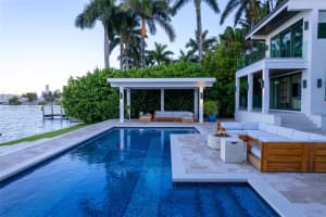 327 E Rivo Alto Dr Miami Beach, FL 33139 - MLS#A11924811