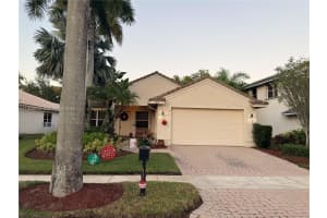 1923 Harbor View Cir #1923, Weston, FL 33327, - MLS#A11924874