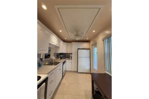 4270 Nw 40th St 202 Lauderdale Lakes, FL 33319 - MLS#A11924977