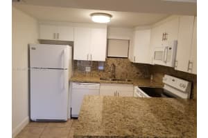 B, 8290 Lake Dr APT 220, Doral, FL 33166, - MLS#A11924985