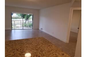 B, 8290 Lake Dr APT 220, Doral, FL 33166, - MLS#A11924985