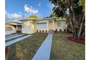 2459 Nw 28th Street, Miami