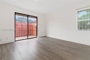 805 Nw 13th St, Fort Lauderdale