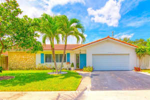 107 Winged Foot Ln, Boca Raton