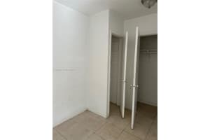 MLS# A11925089, North Miami Beach, Florida 33162