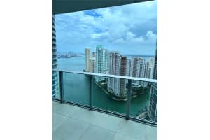 200 Biscayne Boulevard Way 4007, Miami