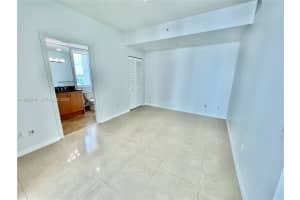 300 S Biscayne Blvd 3011 Miami, FL 33131 - MLS#A11925147