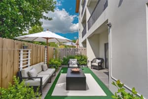 8151 Nw 104th Ave 7, Doral 8151 Nw 104th Ave 7, Doral