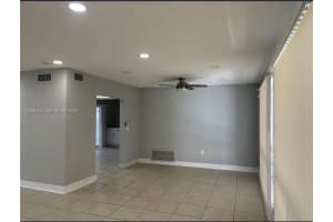 10324 NW 3 St, Plantation, FL 33324, - MLS#A11925156