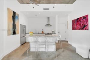 2001 Meridian Ave 510 Miami Beach, FL 33139 - MLS#A11925163