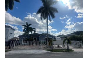 12446 Sw 198th St, Miami