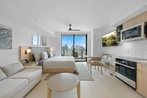 159 NE 6th St #3810, Miami, FL 33132, - MLS#A11925169