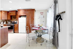 6810 Farragut St, Hollywood, FL 33024, - MLS#A11925183