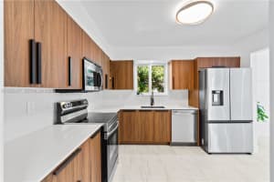 230 Sw 29th Ave Fort Lauderdale, FL 33312 - MLS#A11925237