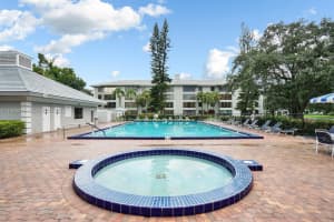 1703 Whitehall Dr APT 301, Davie, FL 33324, - MLS#A11925247