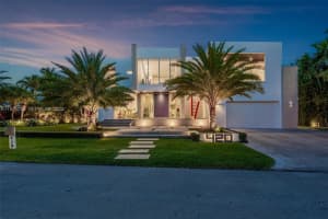 420 Island Dr, Key Biscayne
