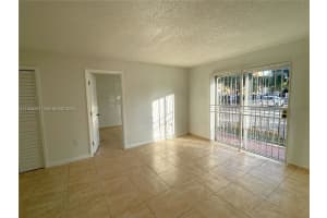 4721 NW 7th St Apt 104-12, Miami, FL 33126, - MLS#A11925261