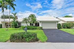 5667 N Cameo Dr N Boca Raton, FL 33433 - MLS#A11925262