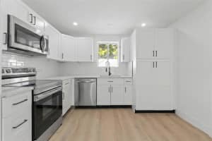 2285 NW 89th St, Miami, FL 33147, - MLS#A11925277