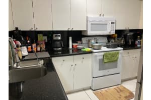 2735 W 66th St Apt 21-23, Hialeah, FL 33016, - MLS#A11925329